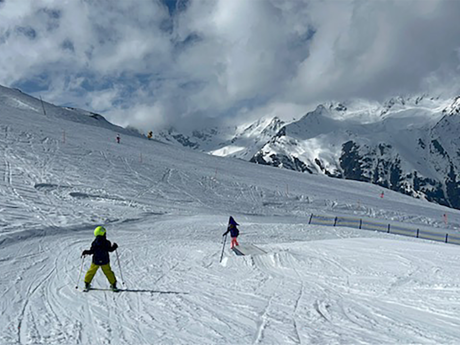Skifahren mit Kindern auf der Funslope in Serfaus-Fiss-Ladis in Tirol Österreich | © Jeanine Koemans