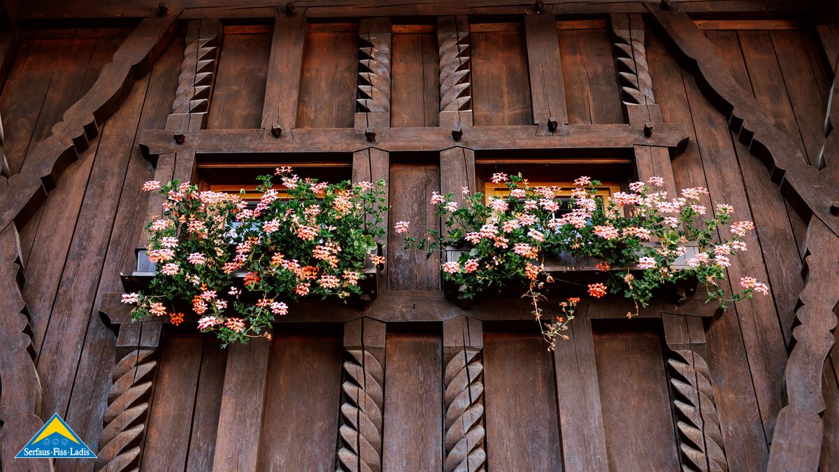 Blumendeko an den Häusern in Serfaus-Fiss-Ladis | © Serfaus-Fiss-Ladis Marketing GmbH | Rene Raggl