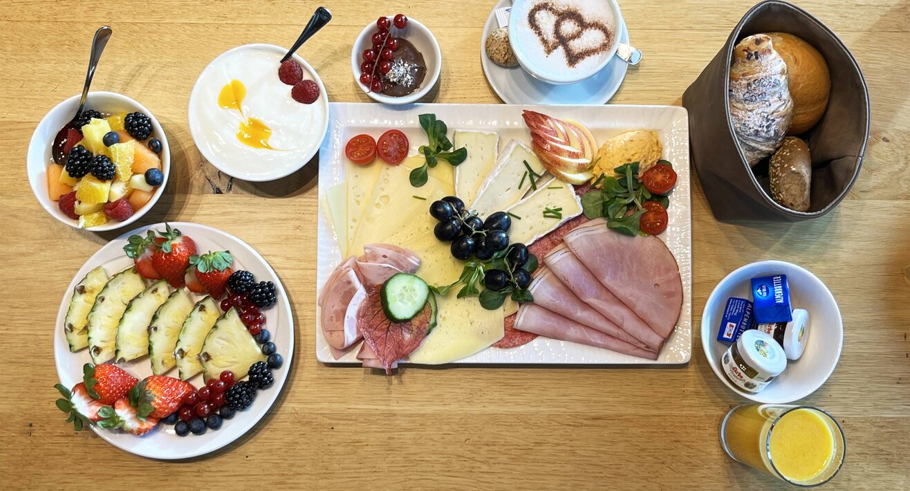 Ausgewogenes Frühstück am Berg in Serfaus Fiss Ladis Tirol | © Serfaus-Fiss-Ladis Marketing GmbH