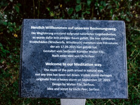 Starttafel vom Besinnungsweg Serfaus | © Serfaus-Fiss-Ladis Marketing GmbH | Rene Raggl