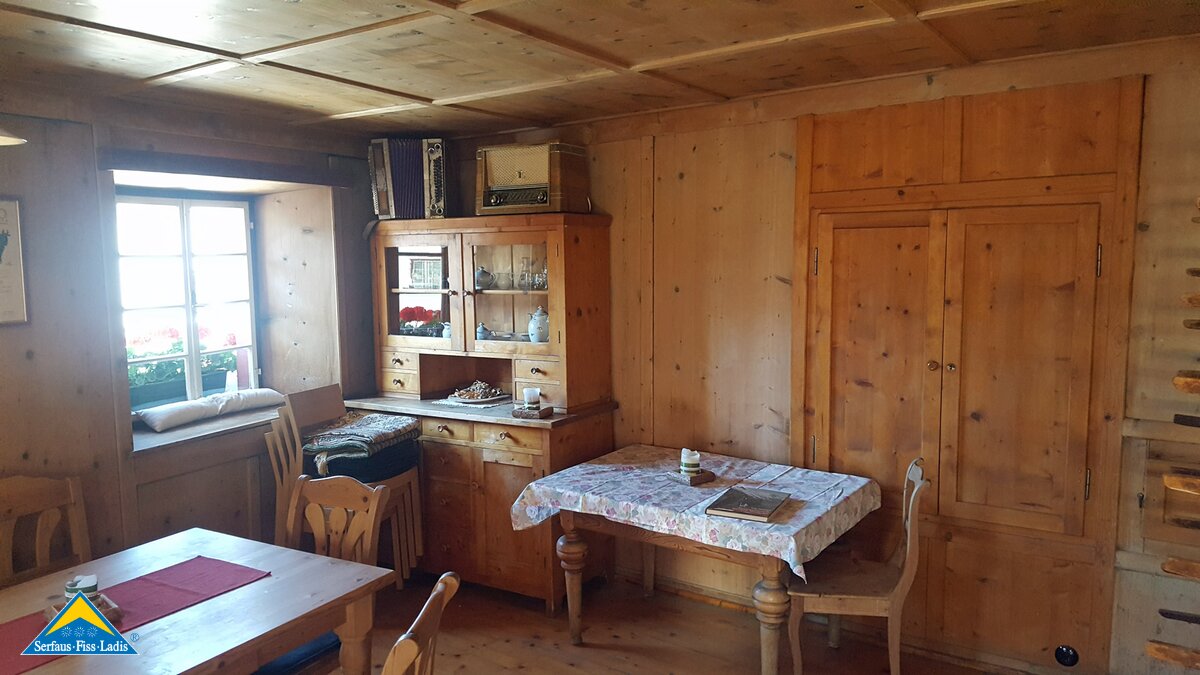 Die Stube im Museum S'Paules und S'Seppls Haus in Fiss in Tirol | © Serfaus Fiss Ladis