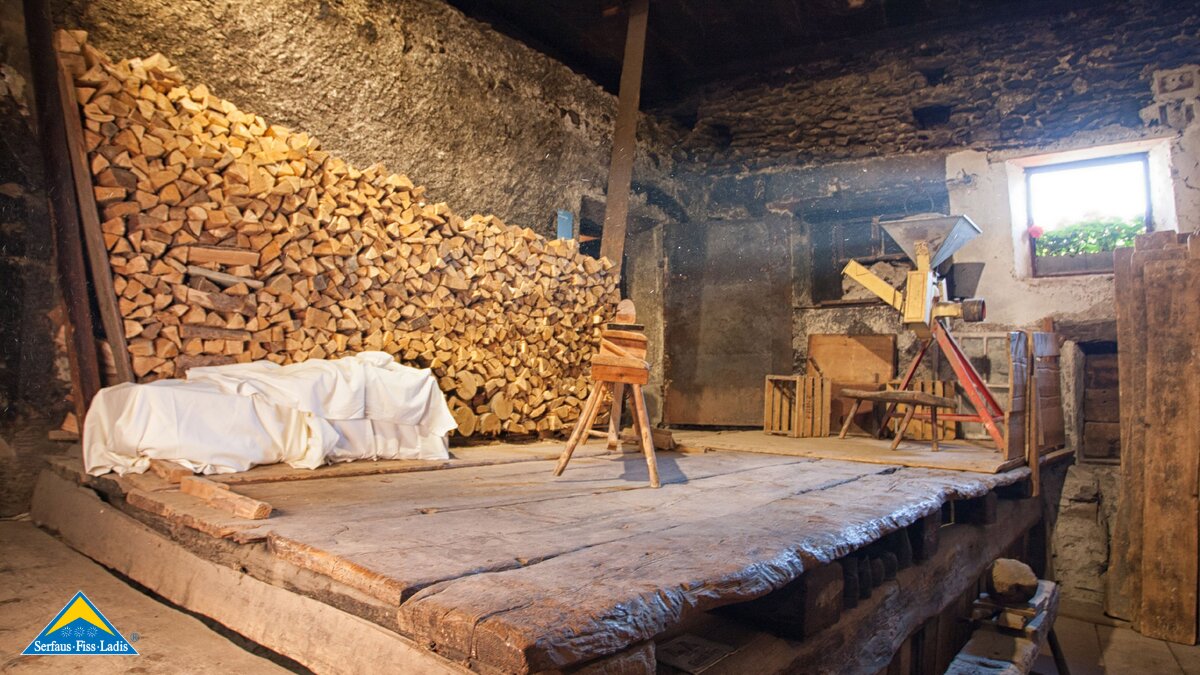 Holzverarbeitung im S'Paules und S'Seppls Haus in Fiss in Tirol | © Andreas Kirschner