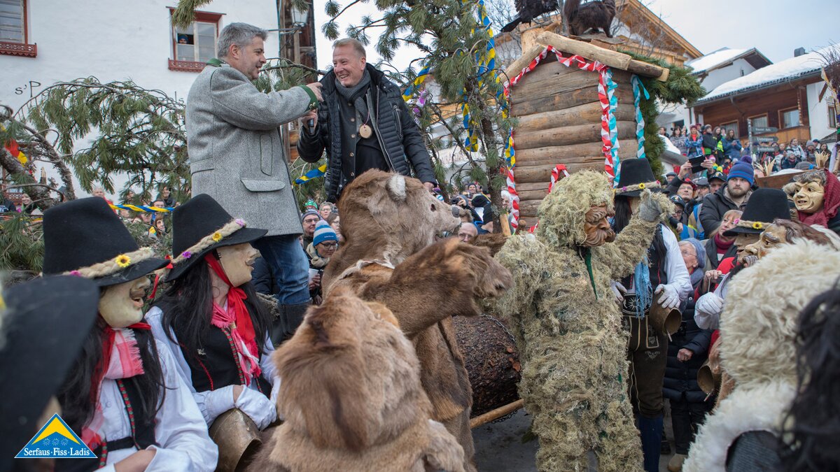 Der Blochbaum 2018 ging an den Samnauner Architekten Hansjörg Kolednik | © Andreas Kirschner