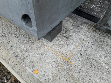 Die Liftstütze in Serfaus-Fiss-Ladis wird angehoben | © Serfaus-Fiss-Ladis