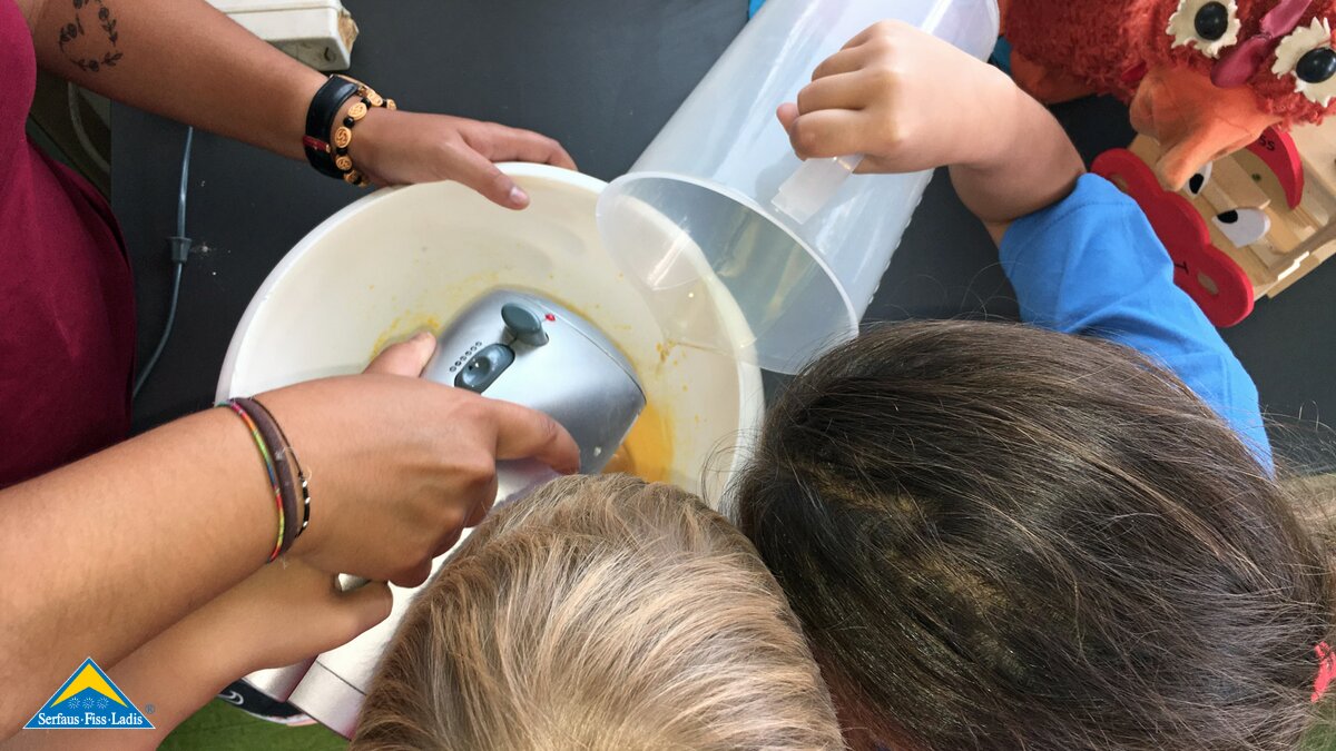 Muffins backen stand im Mini&Maxi Club in Fiss auf dem Programm | © Serfaus-Fiss-Ladis