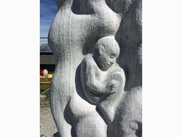 Künstler Christian Schmid bei Kunst am Berg in Serfaus-Fiss-Ladis in Tirol | © Serfaus-Fiss-Ladis