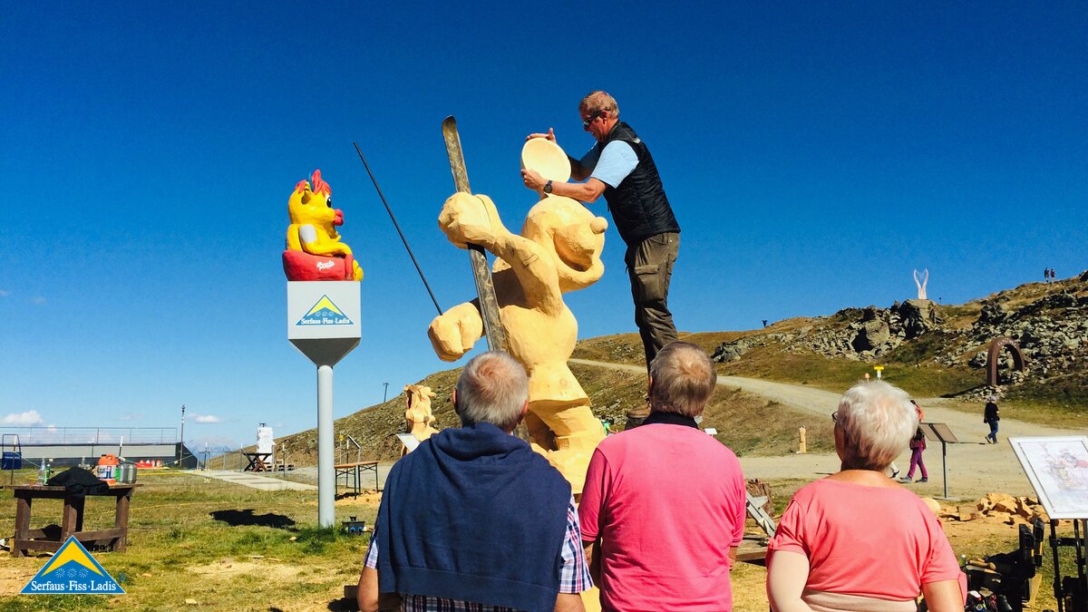 Künstler Mario Raich bei Kunst am Berg in Serfaus-Fiss-Ladis in Tirol | © Serfaus-Fiss-Ladis