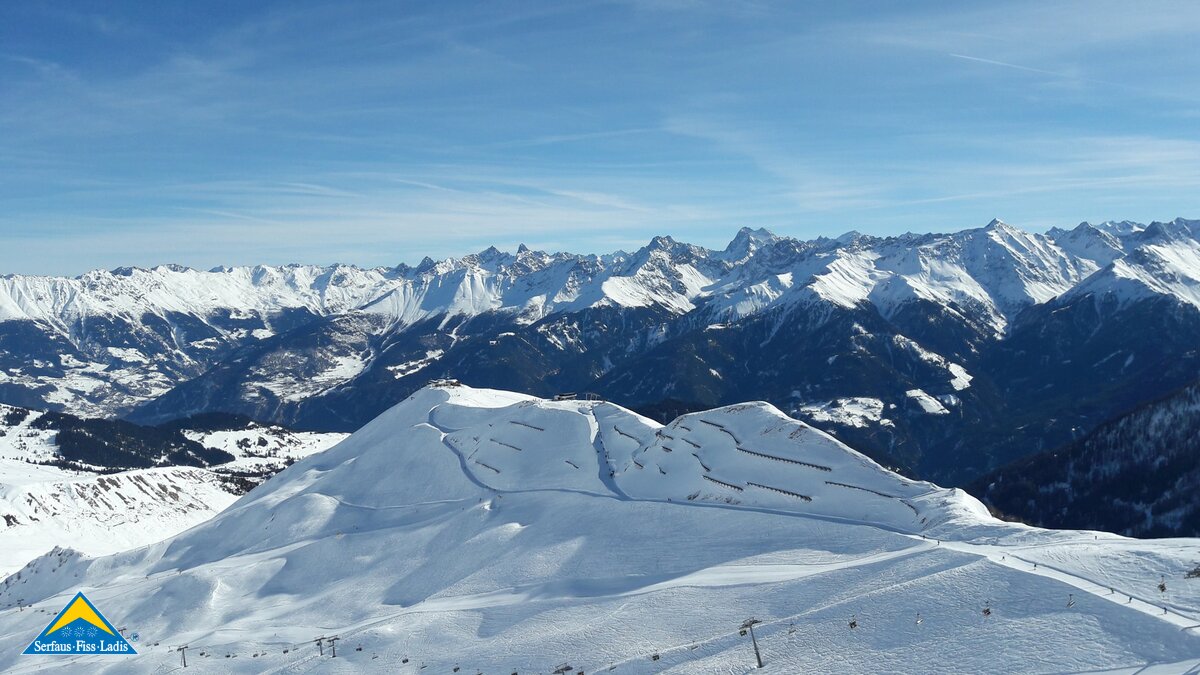 Ein atemberaubender Panoramablick auf die Bergstation der Lazidbahn erfreut das Wintersportlerherz in Serfaus-Fiss-Ladis | © Serfaus-Fiss-Ladis