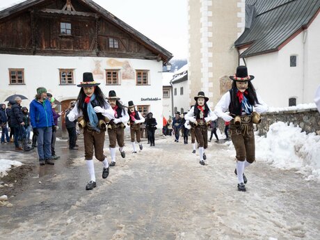Auch die Schallner waren beim Fisser Kinderblochziehen in Tirol wieder mit dabei  | © Andreas Kirschner