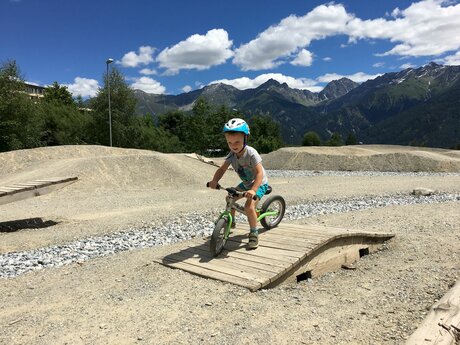 Laufräder Pushbikes Bikepark Serfaus-Fiss-Ladis Tirol Übungsgeländer | © Serfaus-Fiss-Ladis Markting GmbH