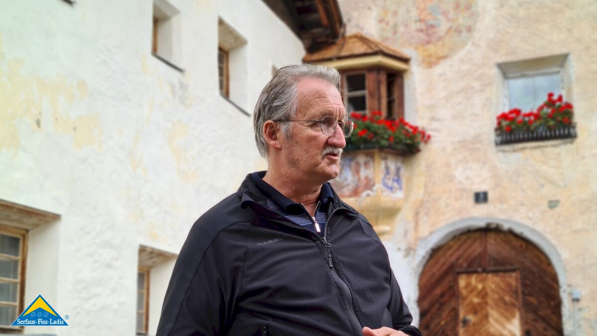 Dorfführung in Ladis Kulturobmann und Dorfchronist Armin Klien Blog Serfaus-Fiss-Ladis in Tirol | © Serfaus-Fiss-Ladis Marketing GmbH