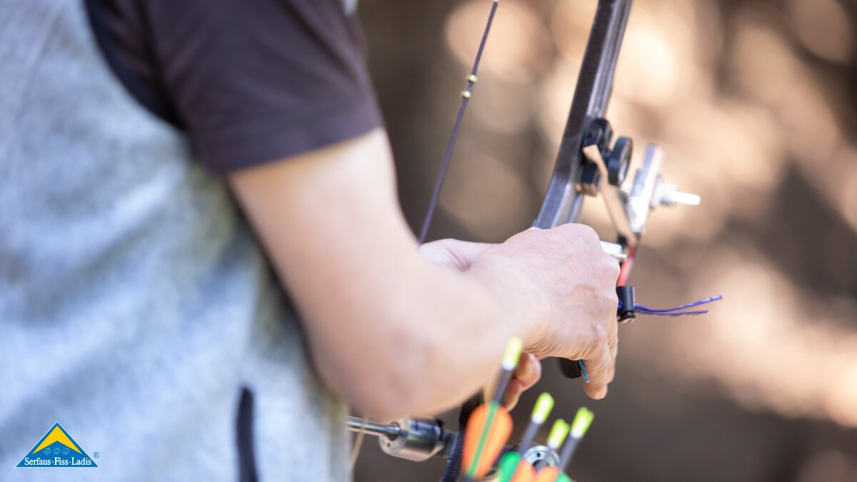 Bogenschießen in der Familienregion Serfaus-Fiss-Ladis in Tirol | © Serfaus-Fiss-Ladis Marketing GmbH | Andreas Kirschner