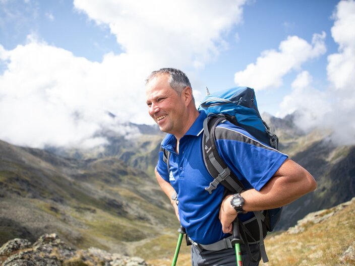 Wanderführer Gregor Tschuggmall geführte Wanderungen in der Familienregion Serfaus-Fiss-Ladis in Tirol | © Serfaus-Fiss-Ladis Marketing GmbH | Andreas Kirschner