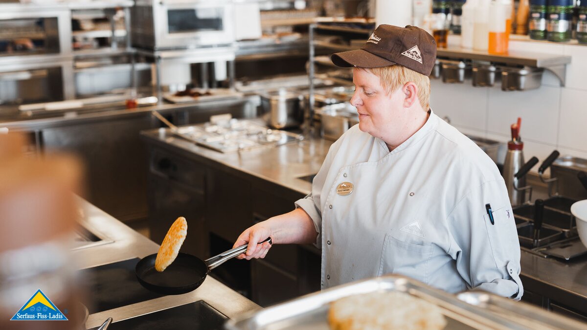 Gastrojobs Arbeiten in den Bergrestaurants Fisser Bergbahnen Seilbahn Komperdell in der Region Serfaus-Fiss-Ladis in Tirol | © Fisser Bergbahnen GmbH | Manuel Pale