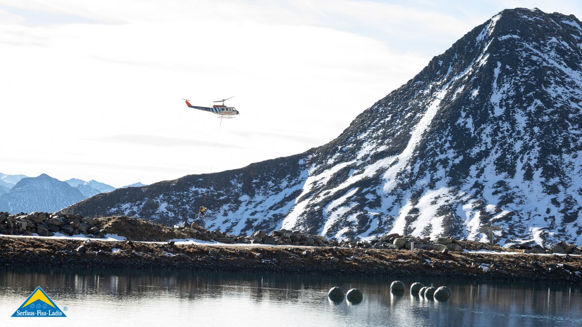 Speicherteich Masner Beschneiungsteiche im Skigebiet Serfaus-Fiss-Ladis in Tirol | © Seilbahn Komperdell GmbH | Andreas Kirschner
