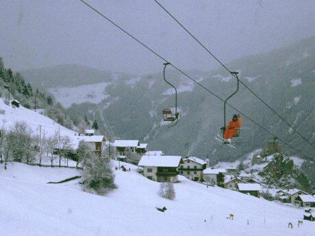 Alte Sesselbahn von Ladis nach Fiss Fotografie aus den Achzigern Ferienregion Serfaus-Fiss-Ladis in Tirol | © Joep Langen