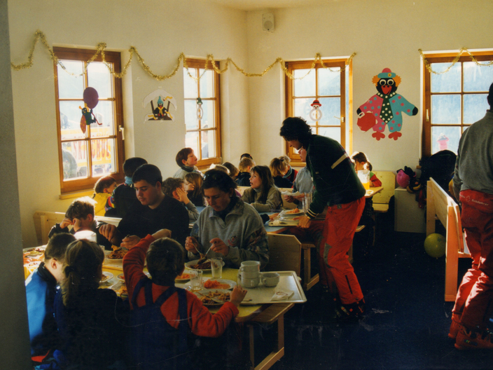Kinderrestaurant Kinderplanet der Skischule Fiss-Ladis im Jahr 2000 | © Fisser Bergbahnen GmbH