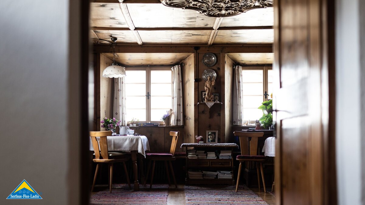 Alte Bauernstube mit Holztäfelung in Serfaus-Fiss-Ladis in Tirol | © Serfaus-Fiss-Ladis Marketing GmbH | Rene Raggl