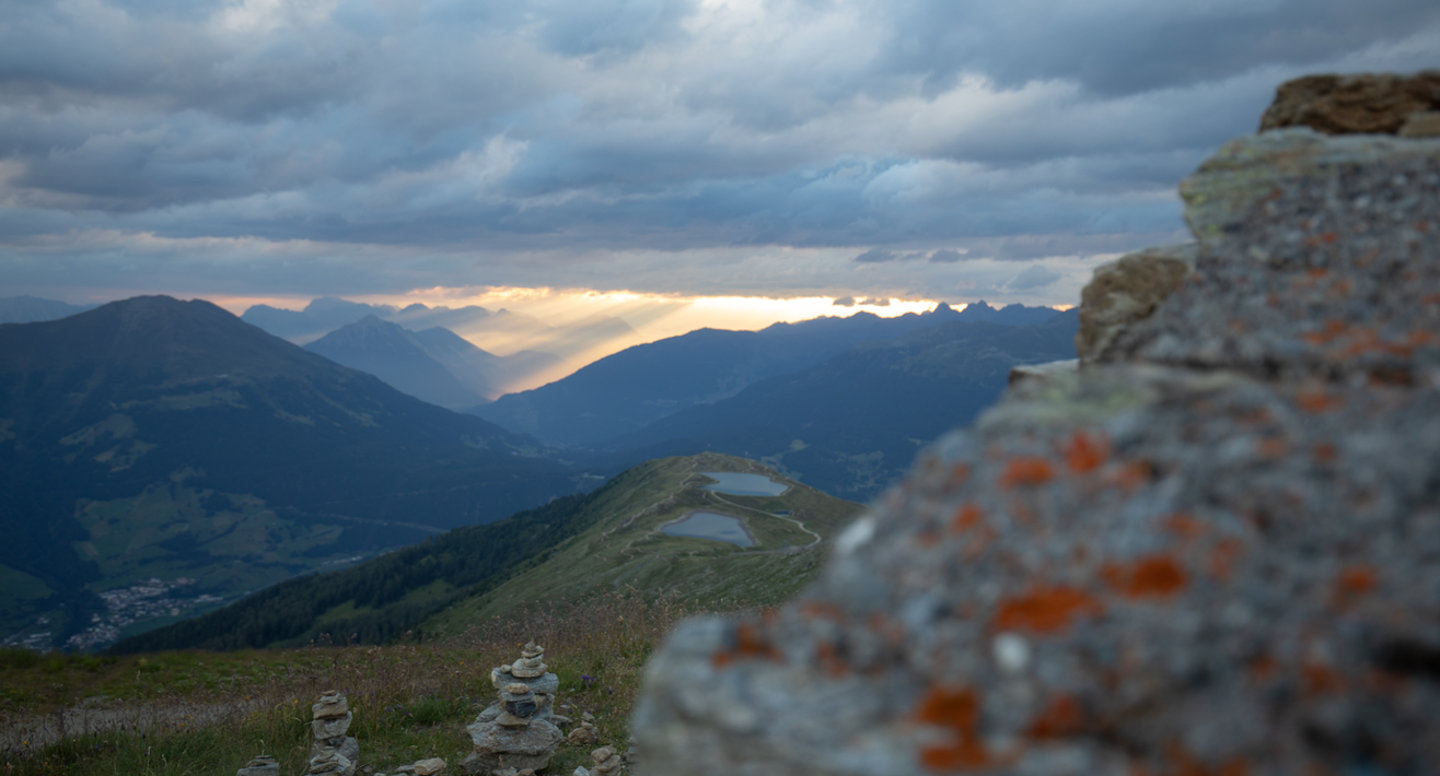 Aussicht vom Schönjoch auf die Frommes Speicherseen in Serfaus-Fiss-Ladis in Tirol Österreich | © Serfaus-Fiss-Ladis Marketing GmbH | Andreas Kirschner