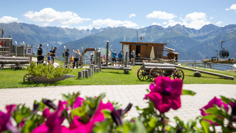 Der Sommer-Funpark in Fiss befindet sich auf der Möseralm in Tirol | © Serfaus-Fiss-Ladis Marketing GmbH | Andreas Kirschner
