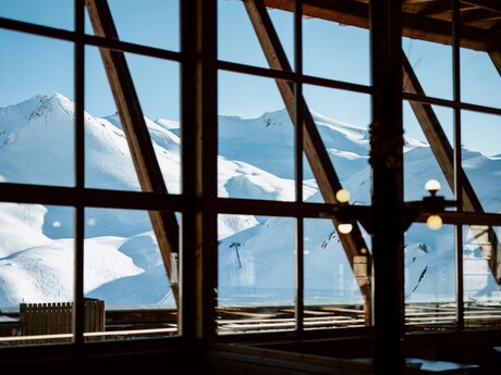Blick aus der Skihütte Masner auf die Berge in Tirol Serfaus Fiss Ladis | © Serfaus-Fiss-Ladis Marketing GmbH | Rene Raggl