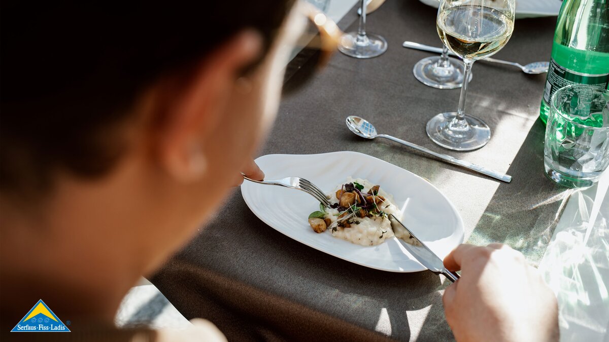 Trüffel-Risotto kann beim Sunset Dinner Masner in Serfaus Fiss Ladis genossen werden | © Serfaus-Fiss-Ladis Marketing GmbH | Rene Raggl