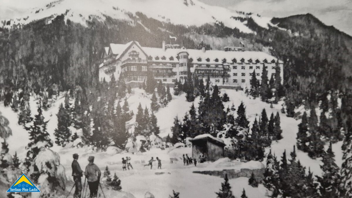Kurhotel in Obladis im Winter Eislaufplatz Werbung für den Wintersport Geschichte Skiregion Serfaus-Fiss-Ladis Tirol | © Gemeinde Ladis