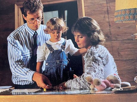 Rezeption Hotel Löwen in Serfaus Franz Tschiderer mit Frau Sabine und Tochter Michaela | © Franz Tschiderer