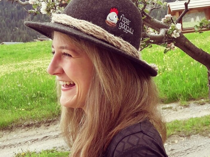 Blog Fisser Goggala Familienregion Serfaus-Fiss-Ladis Nachhaltige Landwirtschaft lokale Produkte kaufen Hofladne Eier Hühner | © Fisser Goggala