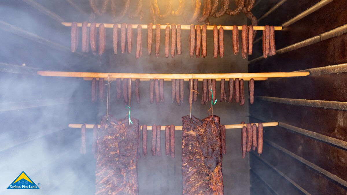 Leithes Feinstes sind hausgemachte Selchwaren aus Serfaus-Fiss-Ladis in Österreich | © Andreas Kirschner