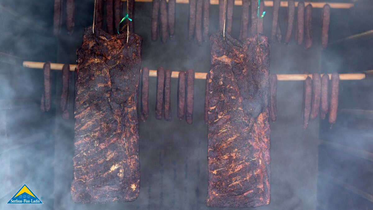 Leithes Feinstes sind hausgemachte Selchwaren aus Serfaus-Fiss-Ladis in Österreich | © Andreas Kirschner