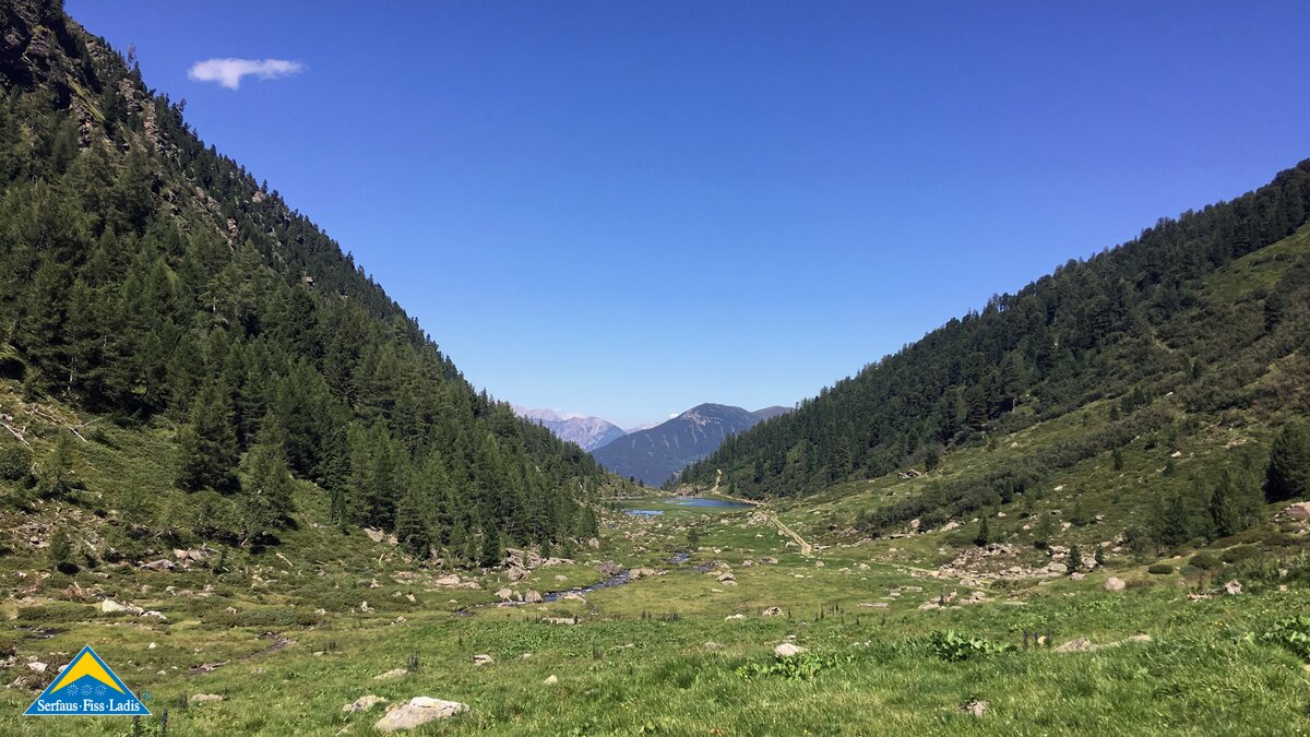 Blick vom unteren Ende des Urgtals auf den Urgsee in Serfaus-Fiss-Ladis in Österreich | © Serfaus-Fiss-Ladis