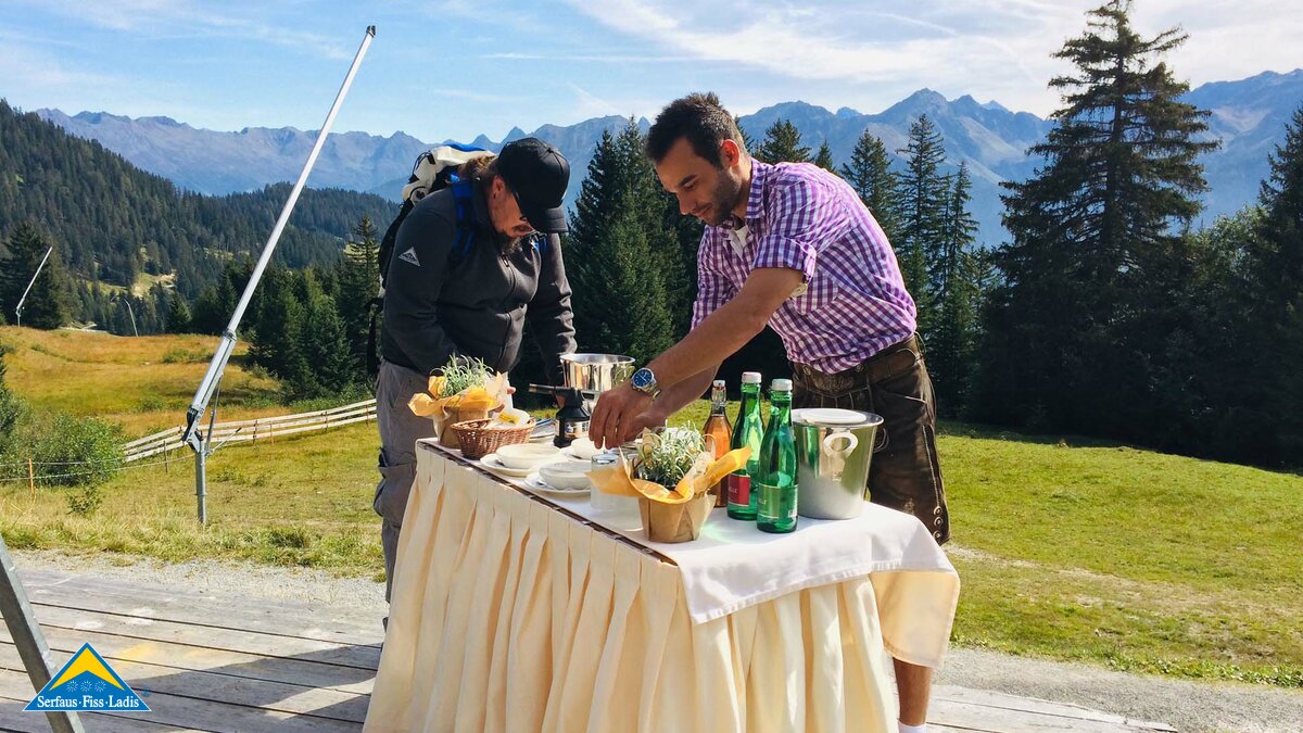 Der zweite Genuss-Stopp bei der Schmankerl-Wanderung in Serfaus Fiss Ladis in Tirol | © Serfaus-Fiss-Ladis