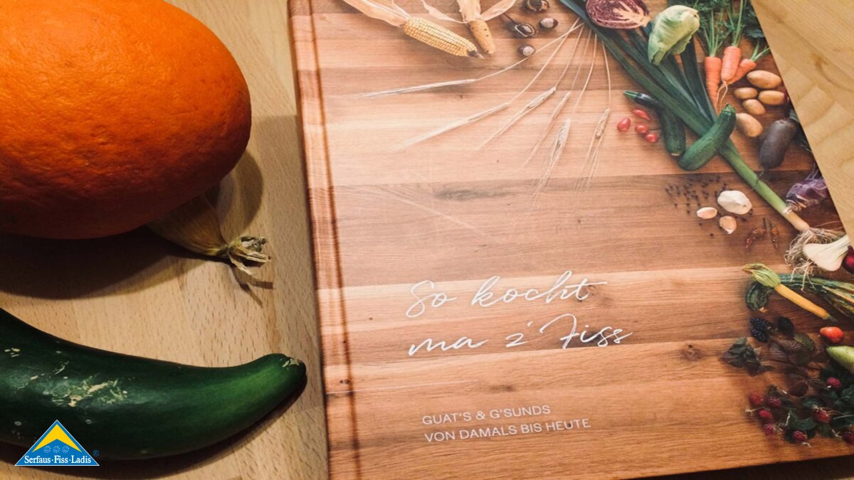 Das Kochbuch So kocht ma z'Fiss ist vollgepackt mit heimischen Rezepten aus Tirol | © Serfaus-Fiss-Ladis