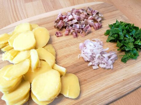 Zutaten für das Tiroler Gröstl aus Serfaus-Fiss-Ladis in Tirol Österreich | © Serfaus-Fiss-Ladis