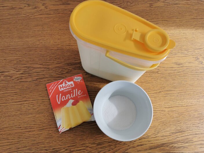 Zutaten für die Vanillesauce für Buchteln aus Serfaus Fiss Ladis Tirol Österreich | © Serfaus-Fiss-Ladis