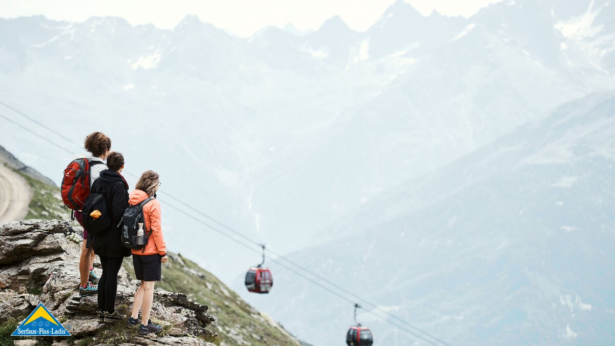 Nadine erzählt in ihrem Blogartikel über die Kulinarik-Wanderung in der Familienregion Serfaus-Fiss-Ladis | © christianwaldegger.com