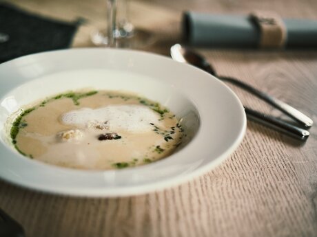 Reichhaltige Auswahl an Speisen im Bergrestaurant Lassida in der Familienregion Serfaus-Fiss-Ladis in Tirol | © christianwaldegger.com