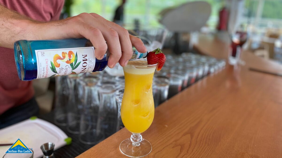 Schnelles buntes Sommergetränk für Kinder Rezeptblog Serfaus-Fiss-Ladis | © Serfaus-Fiss-Ladis