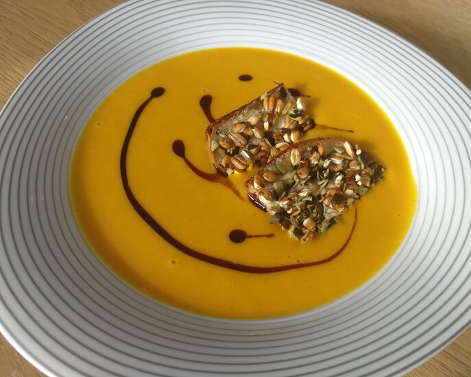 Herbstliche Kürbissuppe mit Suppeneinlage mit der Fisser Imperial Gerste | © Serfaus-Fiss-Ladis
