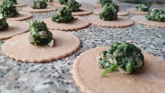 Rezepttipp Familienregion Serfaus-Fiss-Ladis Kulinarik Urlaub Schlutzkrapfen Küchenchef Matthias Müller Sportalm Bergrestaurant | © Serfaus-Fiss-Ladis Marketing GmbH