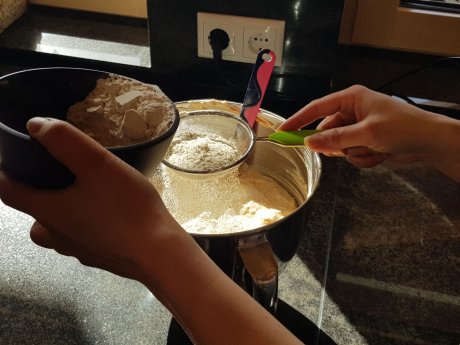 Kuchen Ostern Karotten Backanleitung einfach Blog Serfaus-Fiss-Ladis in Tirol | © Serfaus-Fiss-Ladis Marketing GmbH