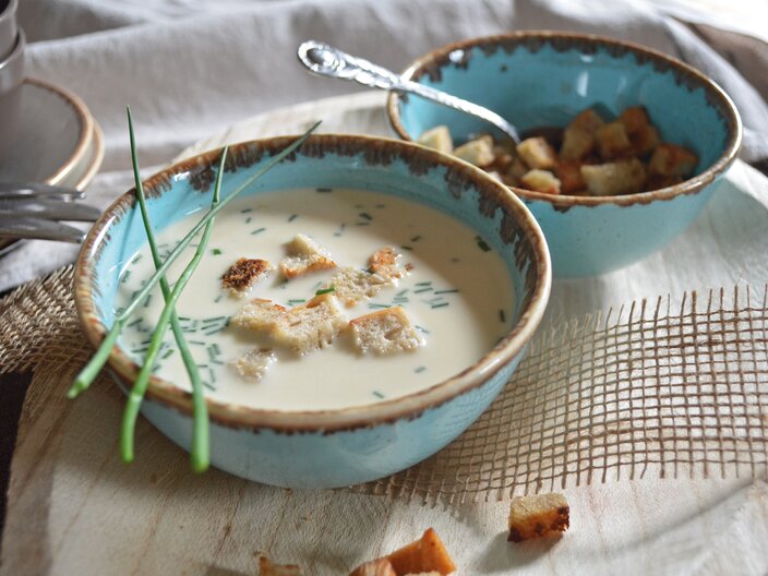 Graukassuppe Fisser Kochbuch So koch ma z'Fiss Katholischer Familienverband Fiss Rezepte Familienregion Serfaus-Fiss-Ladis Suppenkasper | © Katholischer Familienverband Fiss