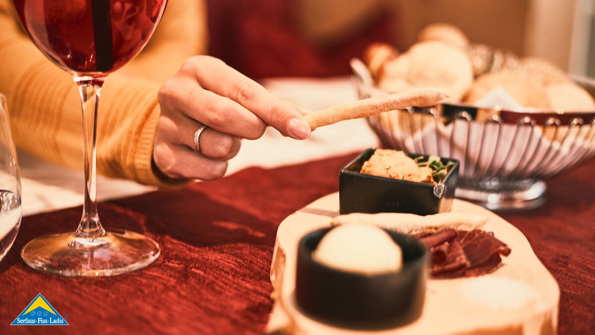 Genussgondel Sommer Schönjochbahn Fisser Bergbahnen Familienregion Serfaus-Fiss-Ladis in Tirol | © Fisser Bergbahnen GmbH | christianwaldegger.com