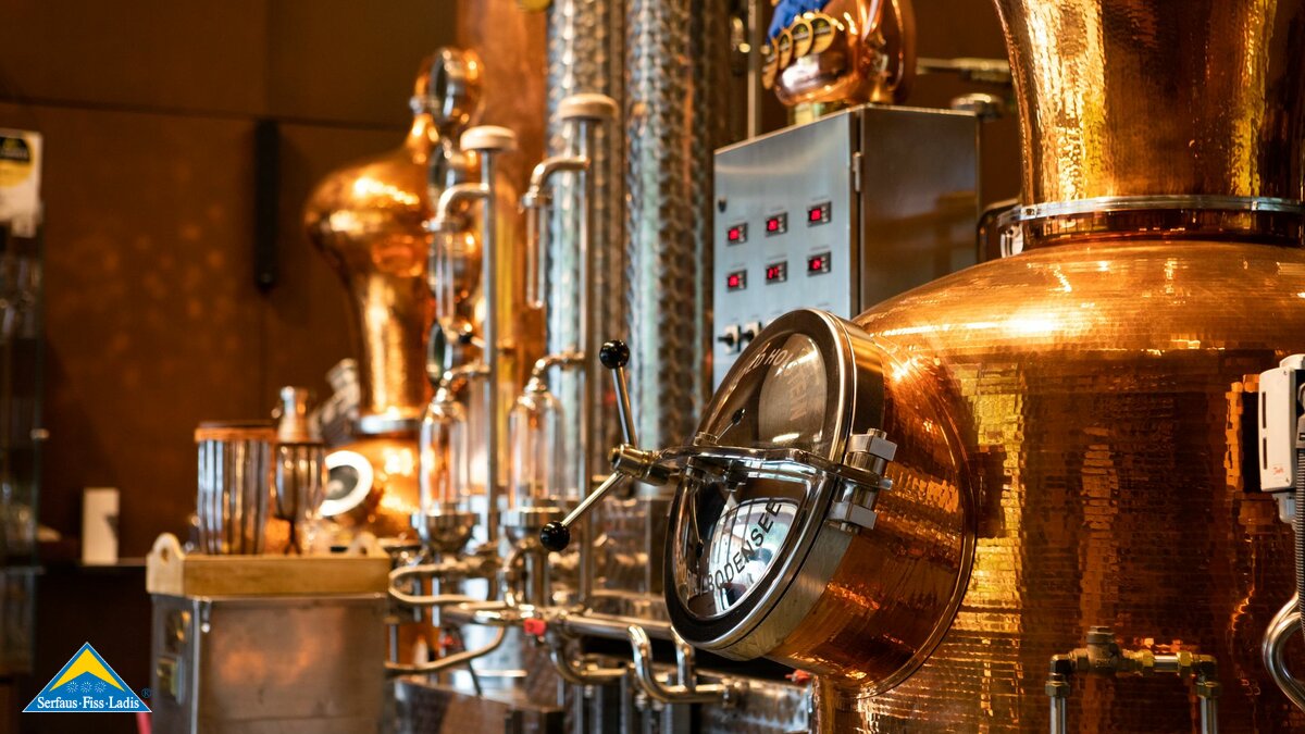 Whisky aus der Fisser Imperial Gerste Fissky vom Turabauer in Prutz in Tirol | © Serfaus-Fiss-Ladis Marketing GmbH | Andreas Kirschner