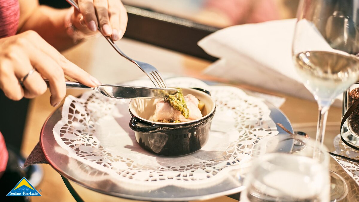 Bergrestaurant Serfaus-Fiss-Ladis exkusive essen am Berg Geschenkidee  | © Fisser Bergbahnen GmbH | christianwaldegger.com