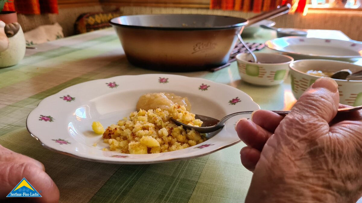 Kartoffelriebel schnelles Rezept Tirol Klara kocht Blog Serfaus-Fiss-Ladis in Tirol | © Serfaus-Fiss-Ladis Marketing GmbH
