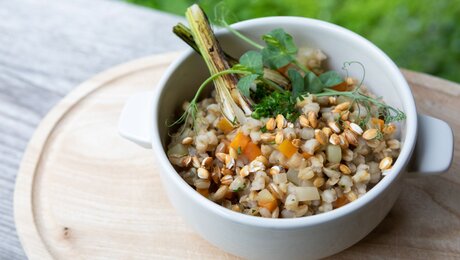 Eintopf mit der Fisser Imperial Gerste Rezepte Familienreigon Serfaus-Fiss-Ladis in Tirol | © Serfaus-Fiss-Ladis Marketing GmbH | Andreas Kirschner