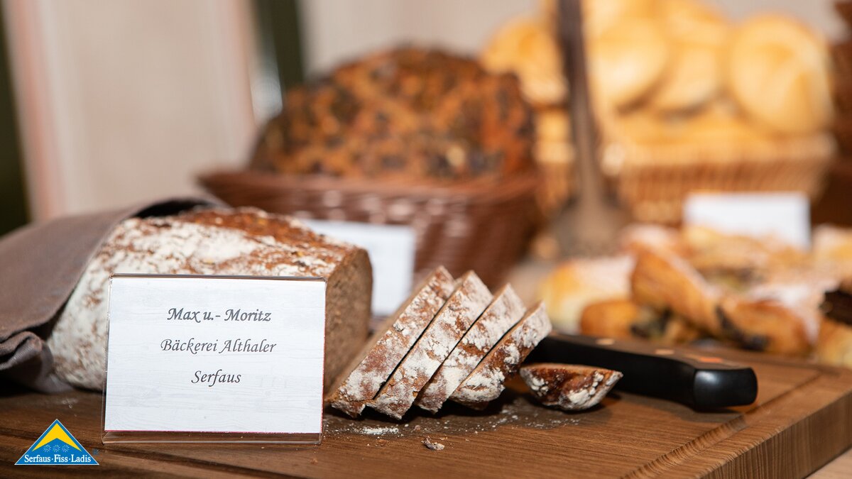 Brot Max und Moritz von der Bäckerei Althaler in der Familienregion Serfaus-Fiss-Ladis | © Seilbahn Komperdell GmbH | Andreas Kirschner