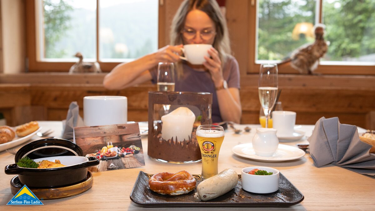 Brunchen am Sonntag im Bergrestaurant Leithe Wirt in der Familienregion Serfaus-Fiss-Ladis in Tirol | © Seilbahn Komperdell GmbH | Andreas Kirschner